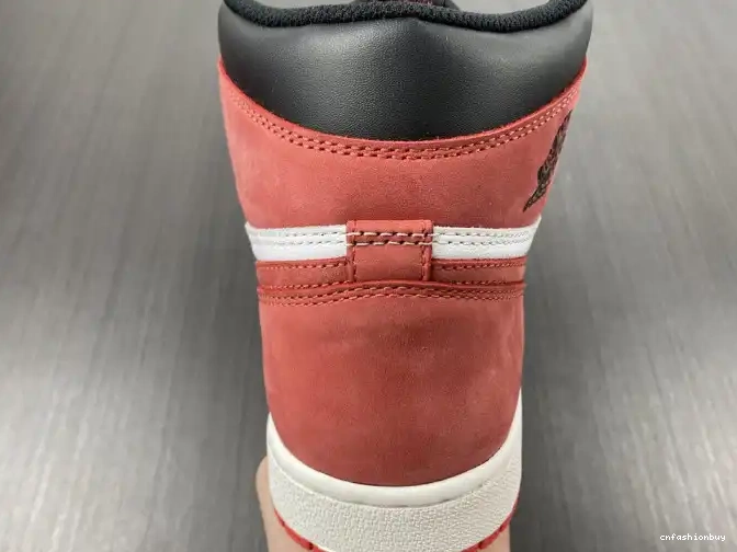 Air Jordan Retro High 'Track Red' 1 OG 555088-112 0425
